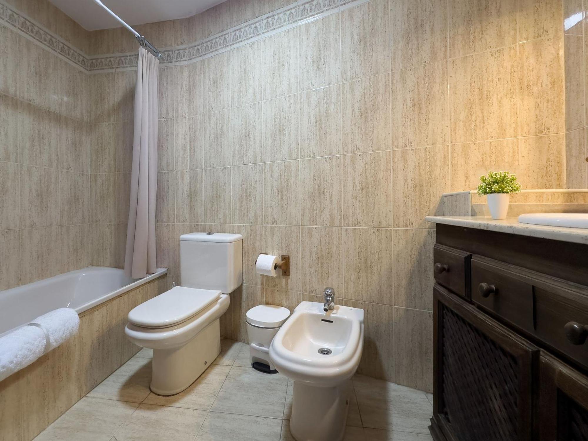 Apartamento Aguamarina 5C Primera Linea De Playa 埃斯特波纳 外观 照片